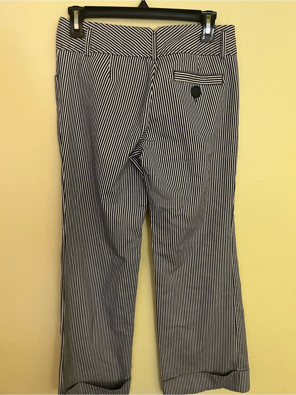 Old Navy Blue and White Striped Cuffed Bottom Pants Low Waist Size 2 - Picture 10 of 10